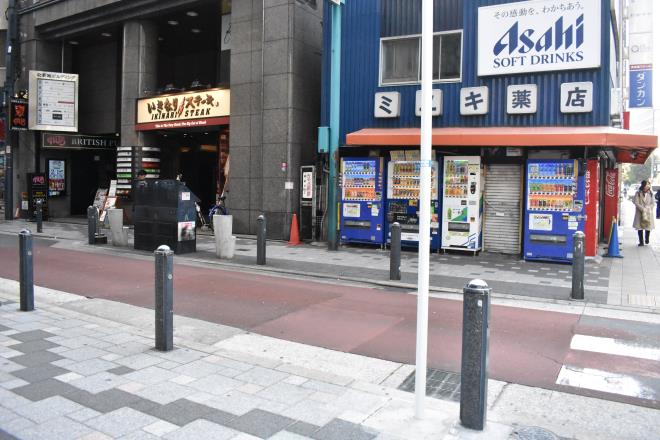 足壺楽感堂 北新地駅からのアクセス②