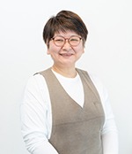 アロマテラピー灯 Akariのスタッフ 朋枝