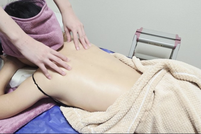 アロマデトックスサロンCure